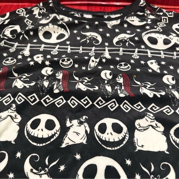 Disney The Nightmare Before Christmas Jack Skeleton & Sally Sleepwear set L - Picture 2 of 7